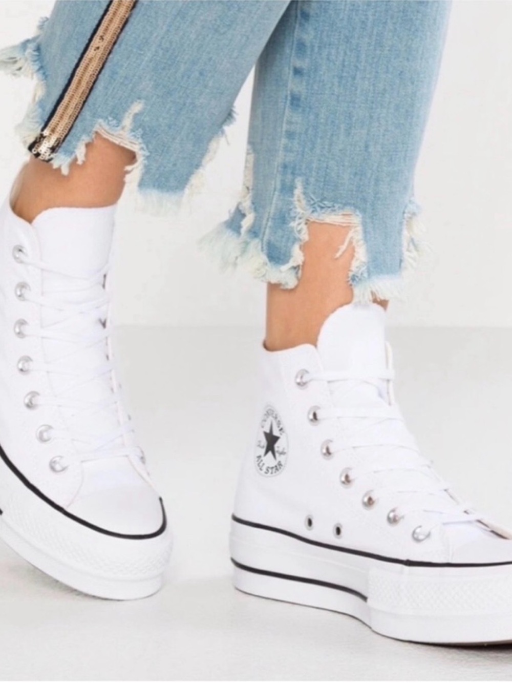 Converse Women's White Leather Platform High Top Sneakers Size 7.5